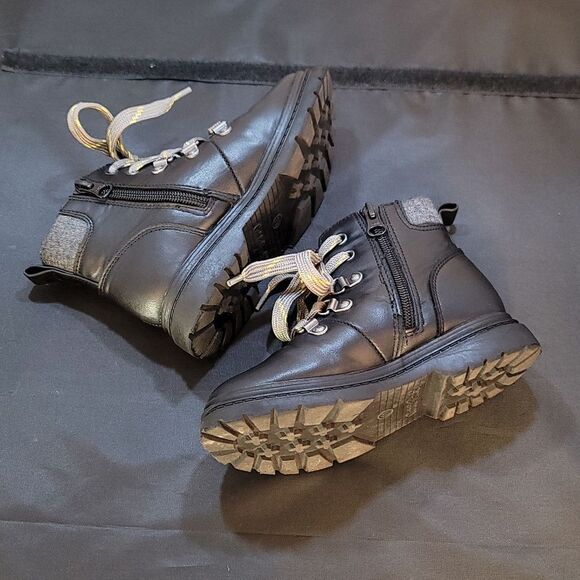 CAT&JACK LACE UP CLOSURE ROUND TOE TODDLER BOOT - Picture 6 of 14